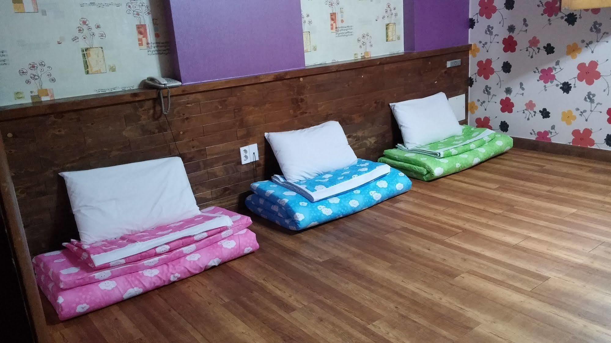 Cyber Motel Gunsan Exterior photo